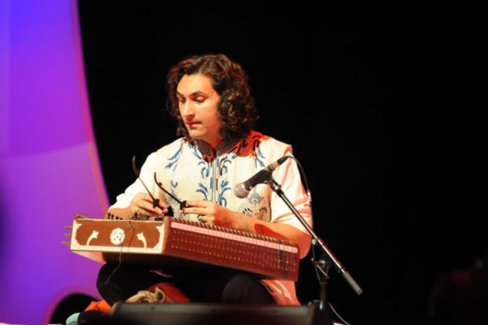 Rahul-Sharma Symphony of Santoor - Rahul Sharma